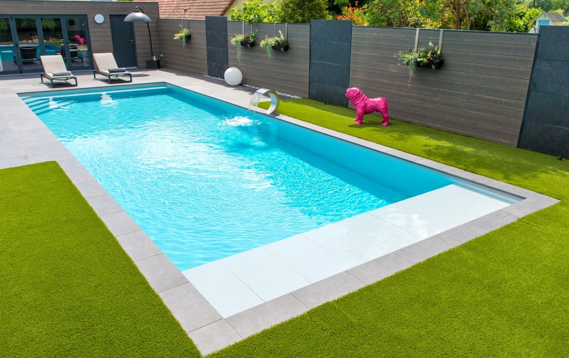 tom pousse paysage aménagement jardin la wantzenau piscine gazon synthétique brise vue (Grand)