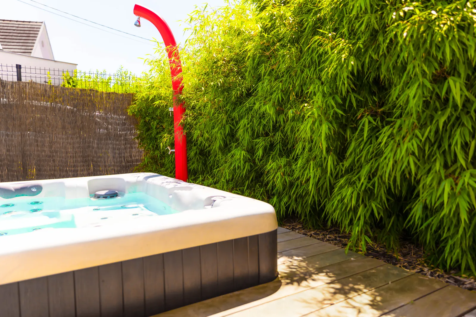 tom pousse paysagiste bas rhin spa douche solaire jardin végétalisation