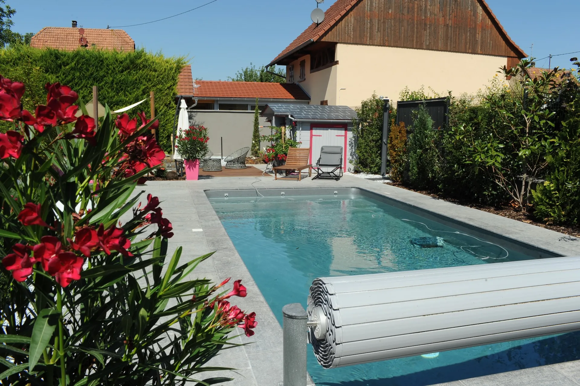 tom pousse piscine aménagement jardin hipsheim robot nettoyant