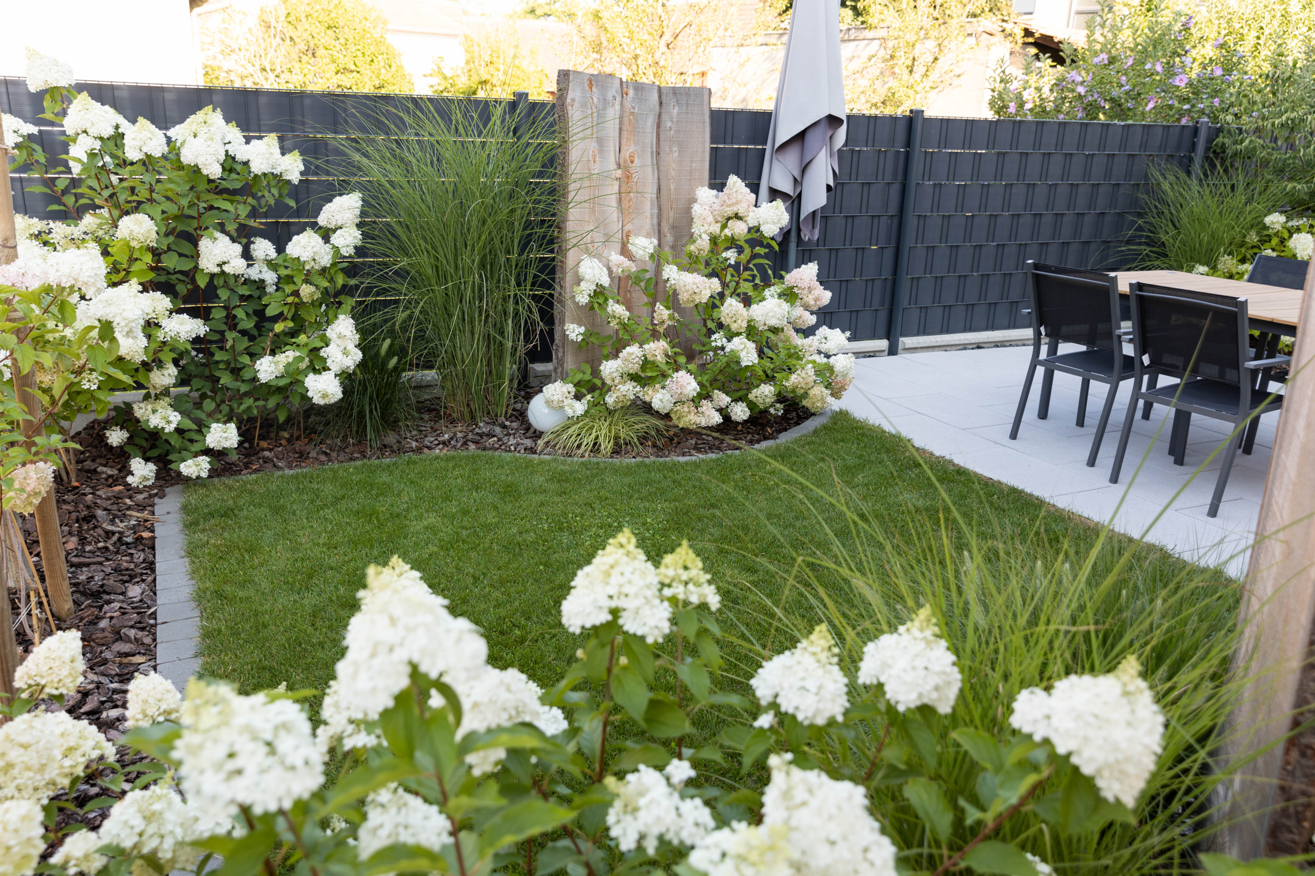 Comment apporter du cachet à un jardin contemporain (2)